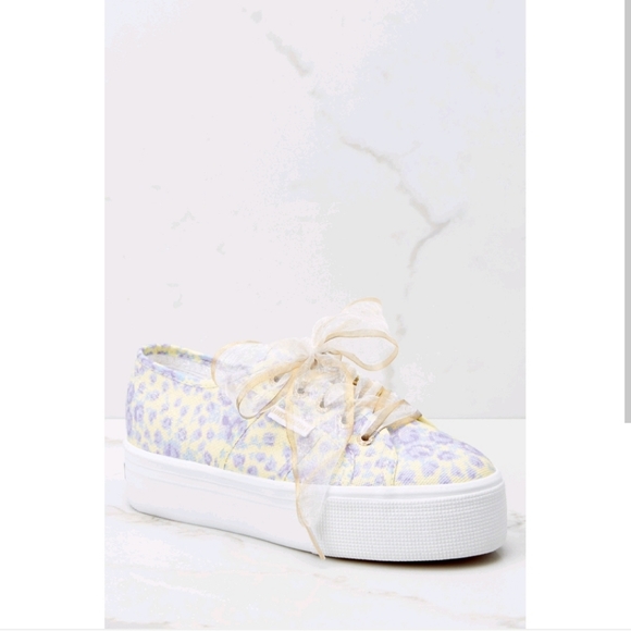 RELISTED IN CLOSET!!!!!!! - Picture 3 of 14